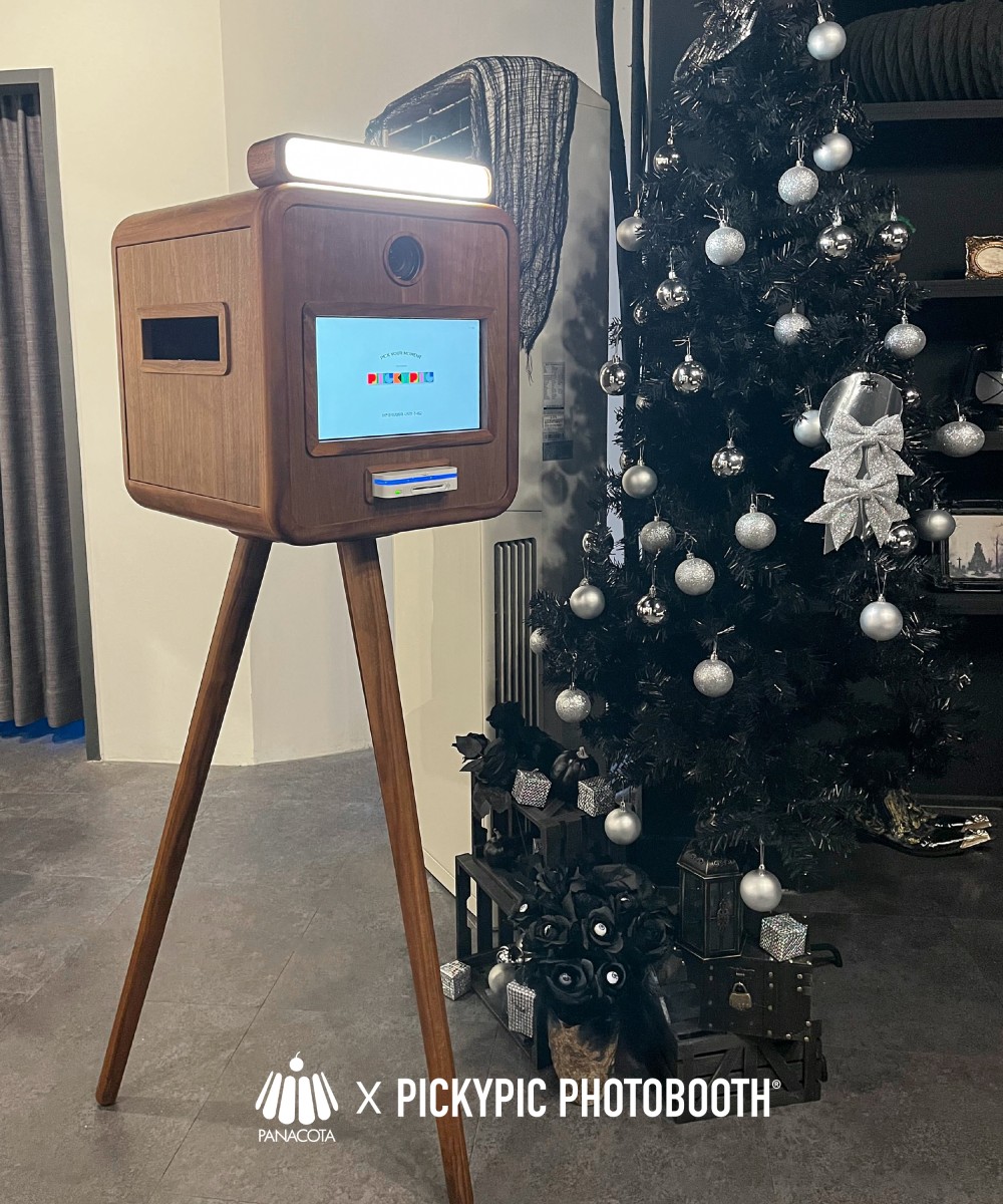 PANACOTA STUDIO x PICKYPIC