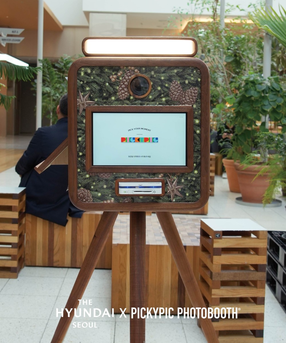 THE HYUNDAI SEOUL x PICKYPIC