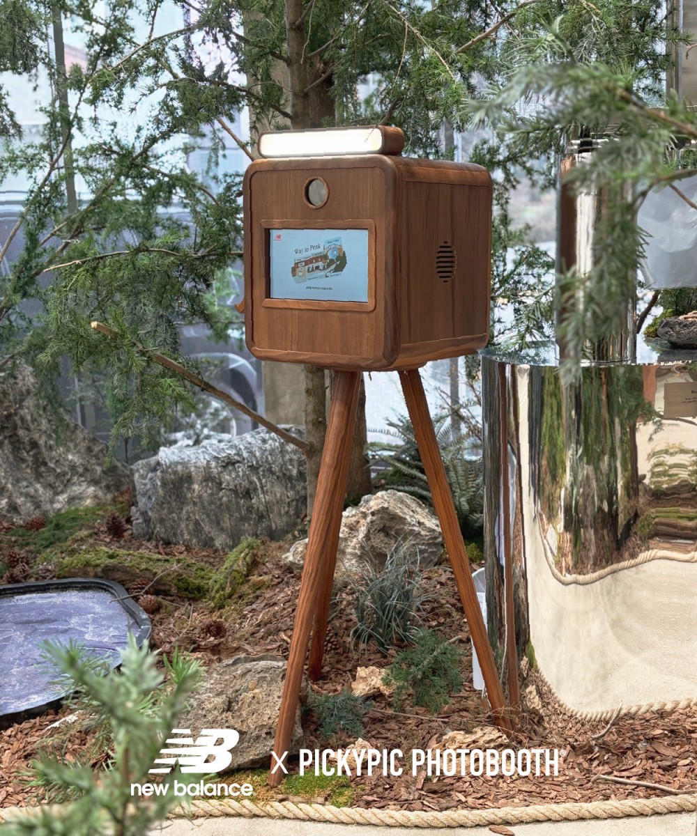 NEW BALANCE x PICKYPIC | 포토부스 렌탈
